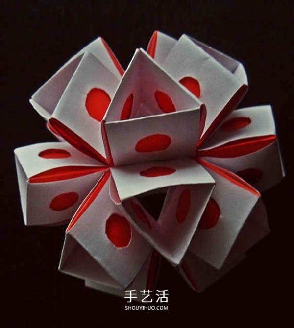 Illustration of the steps of hand-made origami Snapology ball using paper strips to make a sphere