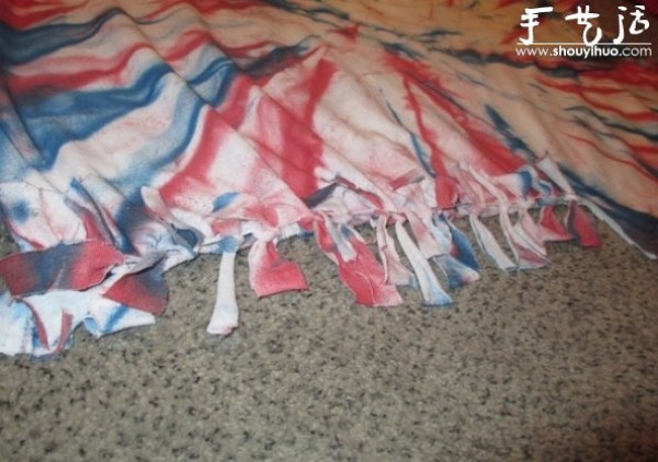 Recycling of large and outdated T-shirts, DIY tight hollow T-shirts