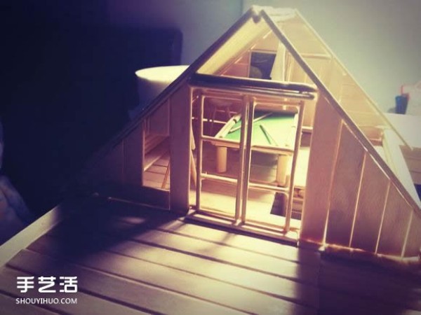 Disposable chopsticks are used to hand-make a life-like villa model, the steps are complete! 