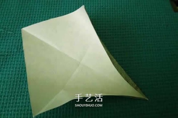 Tutorial on how to fold a Thousand Paper Crane, step-by-step tutorial on origami cranes