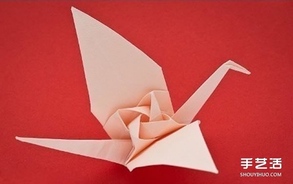 Tutorial on origami roses and paper cranes