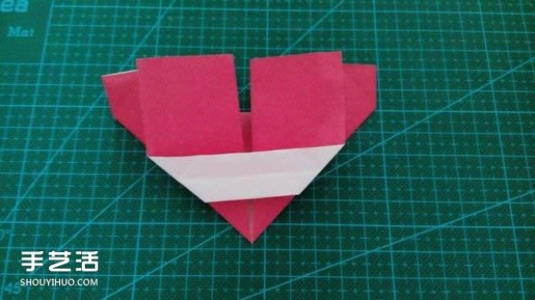 LOVE heart-shaped origami illustrated tutorialValentines Day LOVE folding method