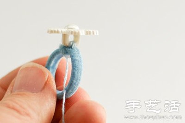 Button + elastic band DIY handmade cute little flower ring