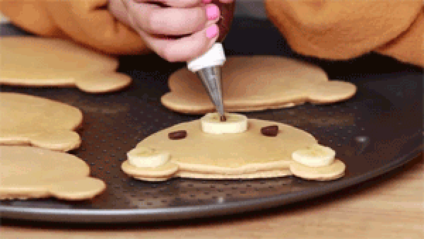 How to make Little Bear Pancakes