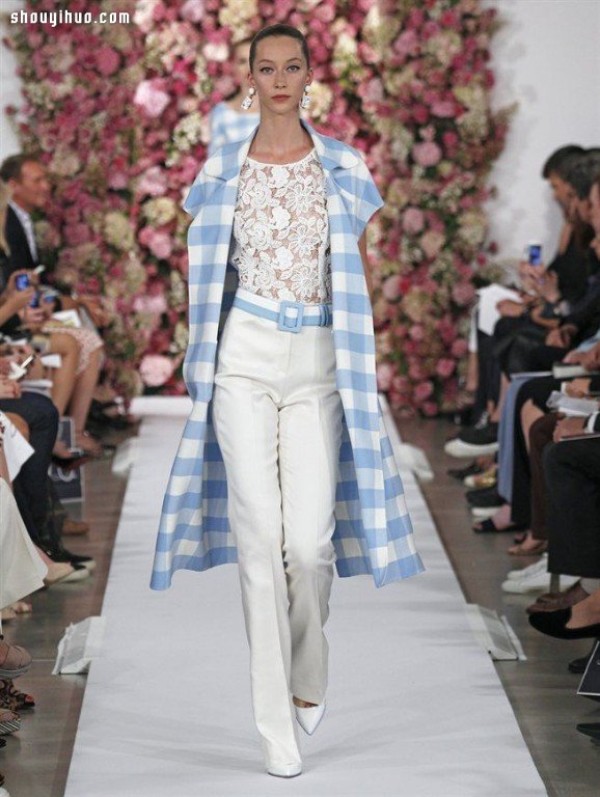 OSCAR DE LA RENTA and his last spring/summer 2015 womens wear