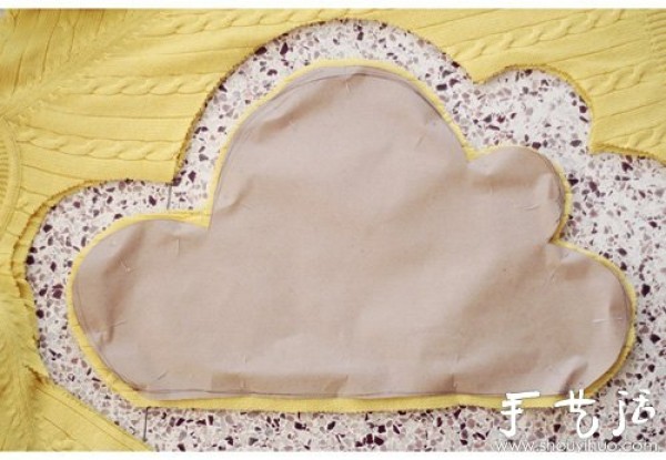 Handmade small fresh cloud pillow