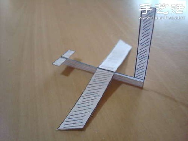 How to make a paper airplane: how to make your own glider