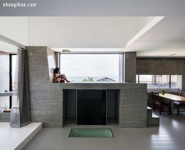 Decoration design of floor-to-ceiling large glass mountain villa in Hertz County, Japan