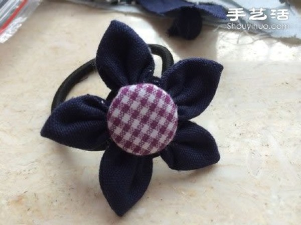 Super detailed steps to teach you how to make simple fabric flowers