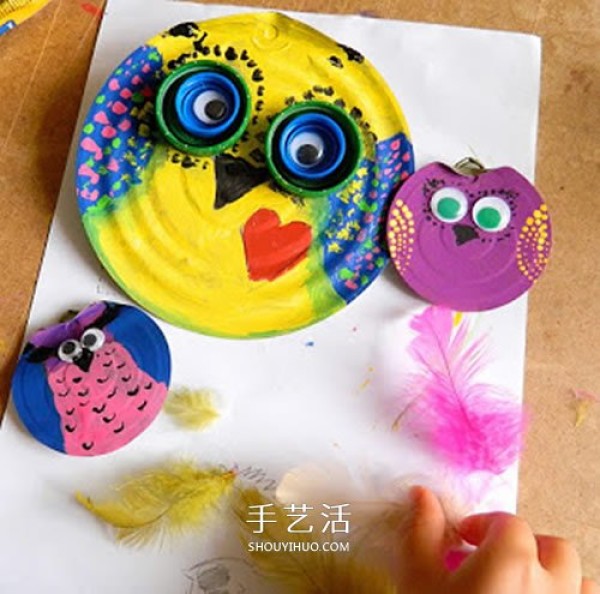 Using waste from milk powder can lids to make cute owls by hand