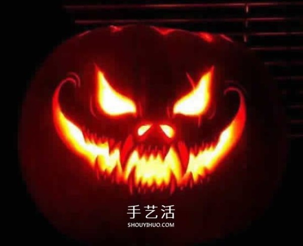 Halloween pumpkin lantern DIY method to make homemade Halloween pumpkin lantern