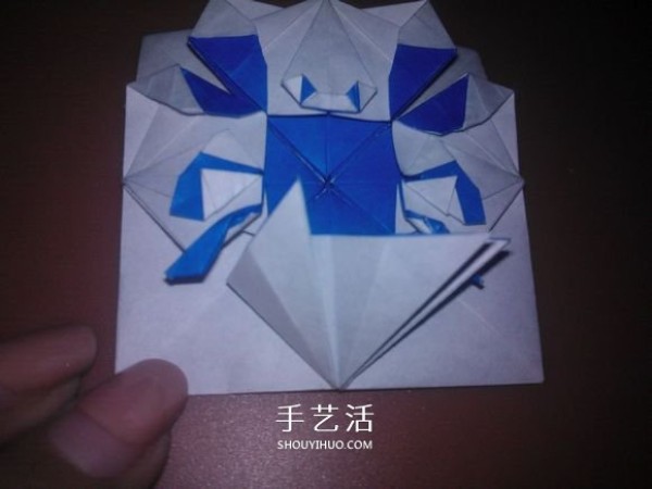 How to fold a flat crab with a diagram that looks like a small crab origami