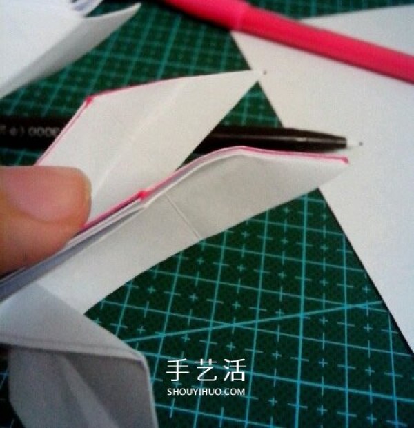 How to fold the six-winged seraphs heart origami with six-winged heart and illustration