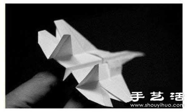 Handmade origami to make a super realistic stealth fighter