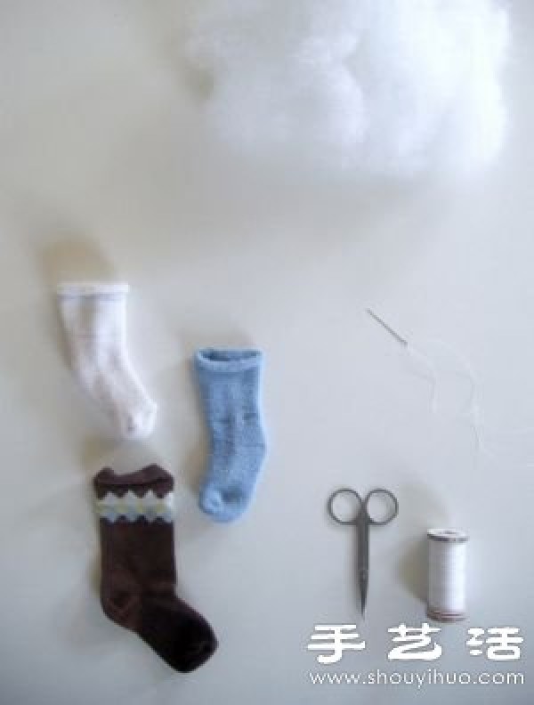 How to make a rabbit doll with socks