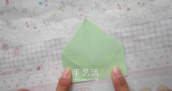 A tutorial on how to fold a diamond rose and a tutorial on how to fold a diamond rose