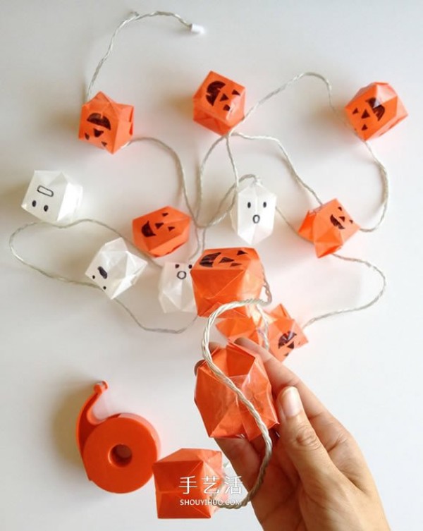 How to make origami pumpkin lanterns and DIY fun Halloween lights