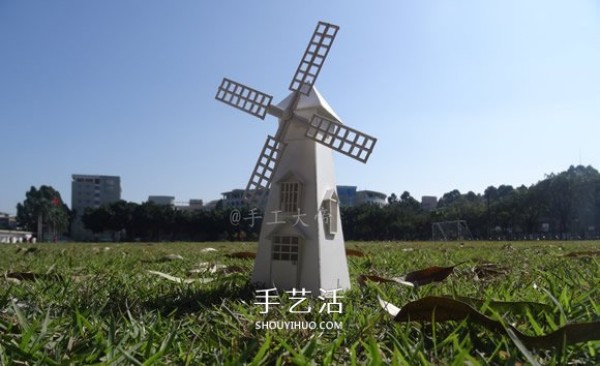 How to make a Dutch windmill model, tutorial on making a Dutch windmill out of PVC boards