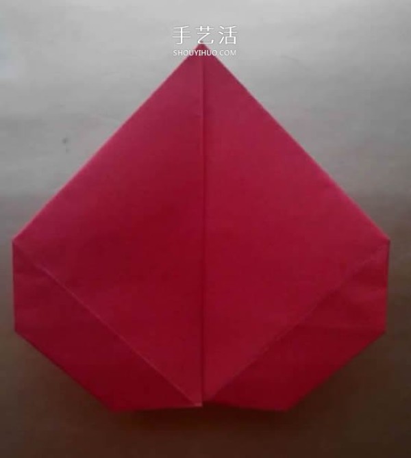 Childrens simple origami box tutorial: Illustration of the folding method of a tripod-shaped paper box