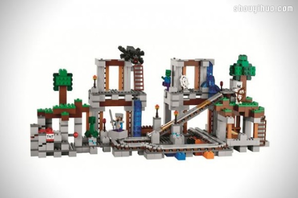 LEGO launches new Minecraft toy set