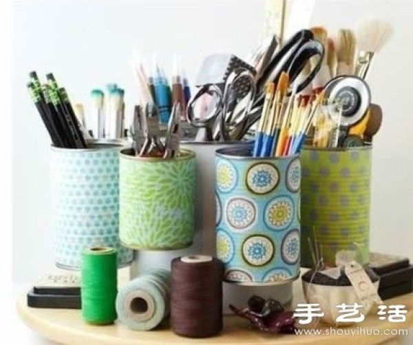 Utilize waste iron cans to make a super practical storage rack