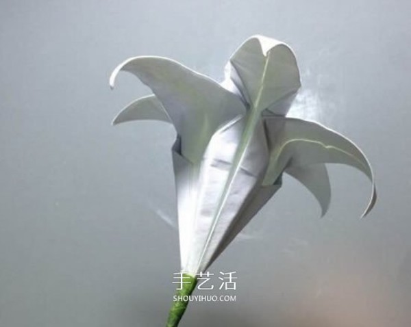 Illustration of how to fold paper lilies, step-by-step instructions for folding lilies