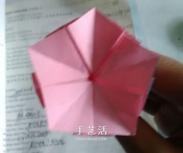 Morning glory origami tutorial with step-by-step instructions on how to fold morning glory