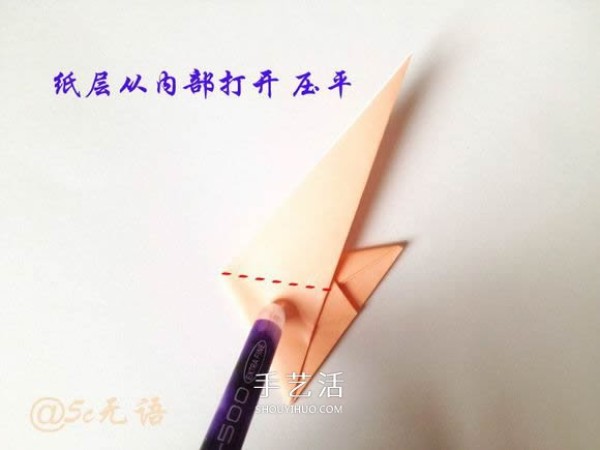 Illustrated tutorial on three-dimensional mouse origami, lifelike little mouseMouse folding steps