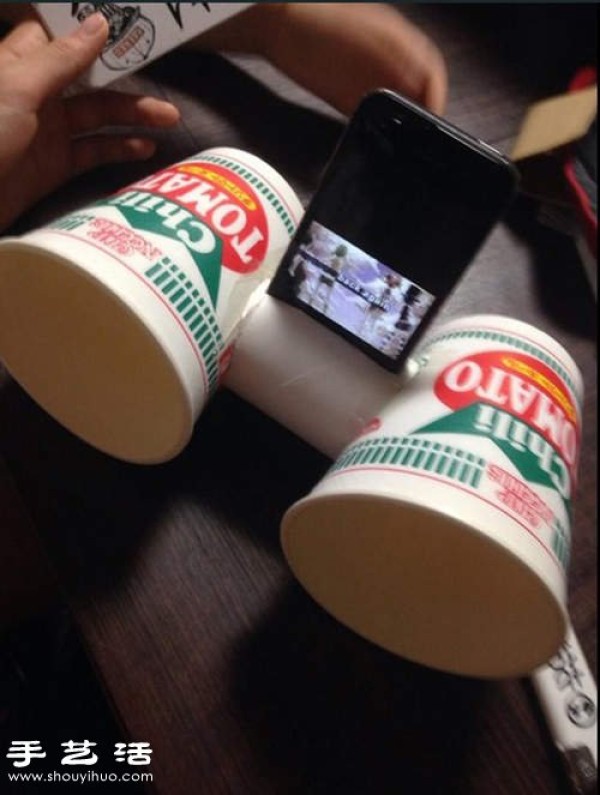 Disposable paper cup + toilet paper roll DIY to make mobile phone audio