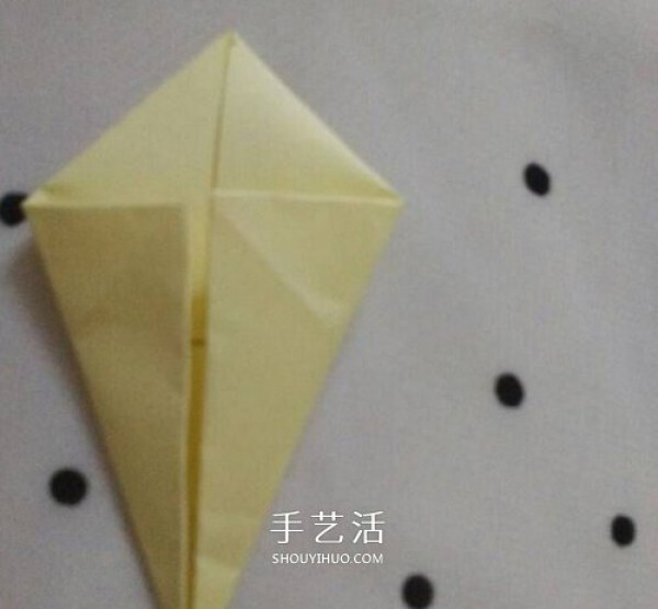 How to fold darts with step-by-step pictures and pictures of how to fold handmade paper darts