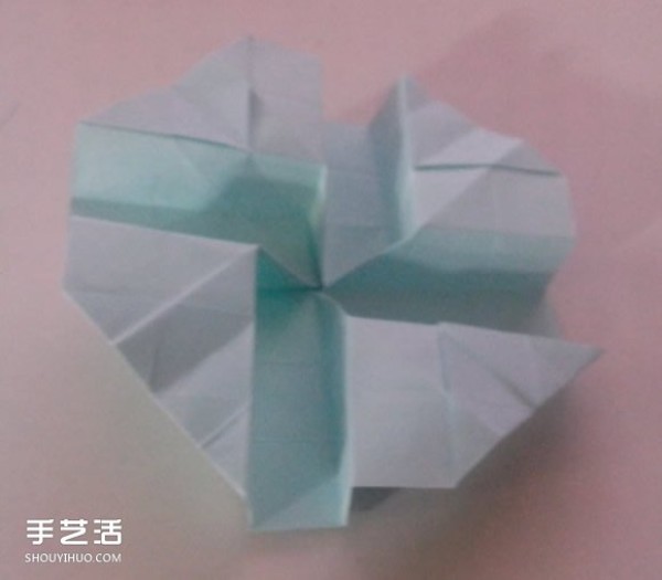 How to fold a paper rose, step by step, handmade three-dimensional rose origami illustration