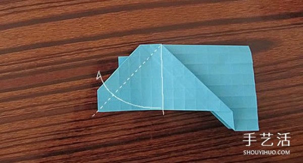 The origami method of the skull illustrates the process of folding the skull