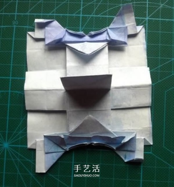 Naoyuki Tanitas origami tutorial, illustrations of how to fold a cute tissue box