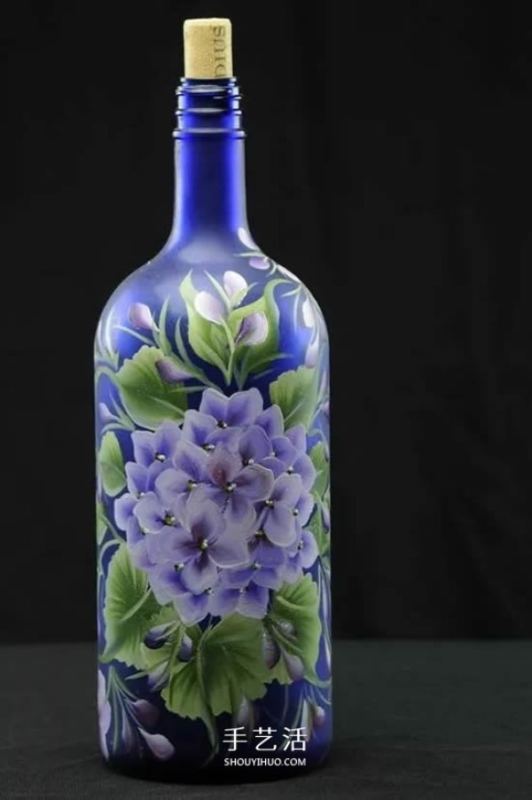 Creative handmade pictures of painted wine bottles, acrylic hand-painted glass bottles DIY