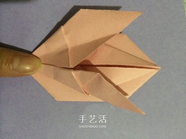 A simple folding method of three-dimensional rabbit, childrens origami rabbit illustration