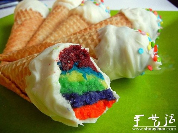 DIY handmade method of rainbow cone