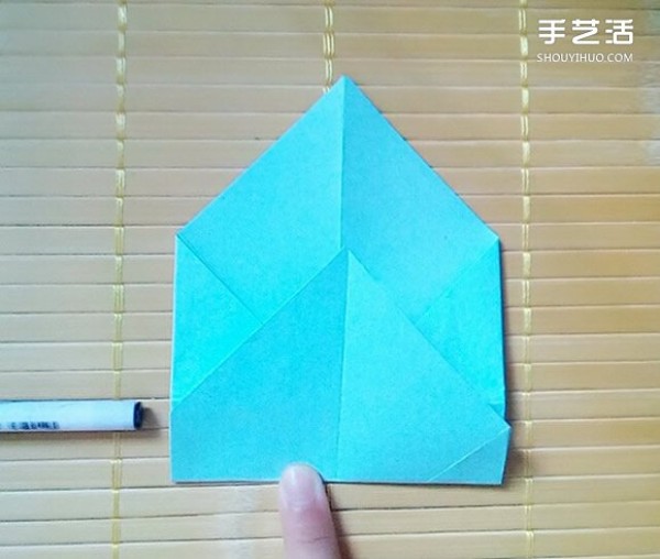 How to Origami a Chinese Valentines Day Gift Box, Illustrations of How to Fold an Octagonal Paper Box