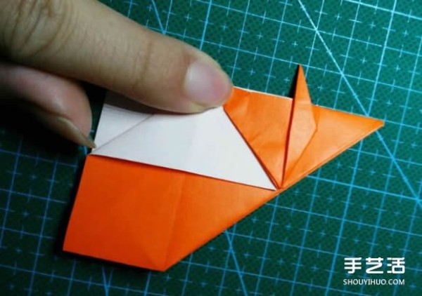 How to make an origami kingfisher with detailed instructions on how to fold a kingfisher