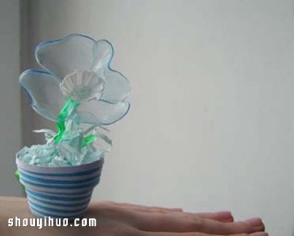 Sprite plastic bottles turn waste into treasure DIY handmade handmade plastic flowers