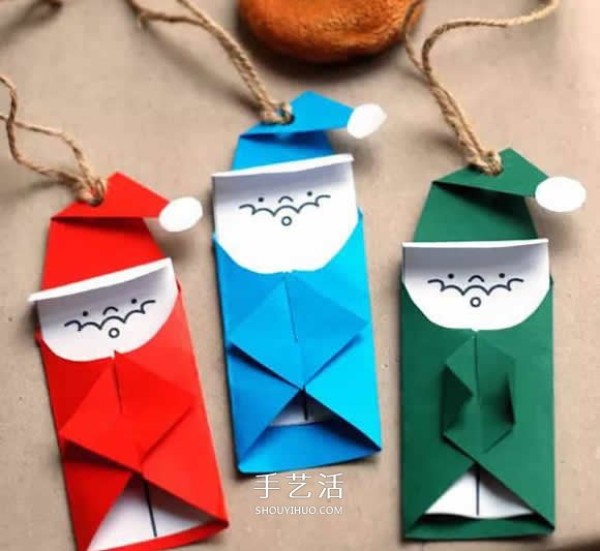 Illustrated Tutorial of Handmade Colored Paper Santa Claus in Kindergarten