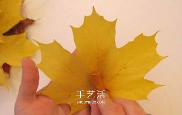 How to make handmade rose buds, leaves and rose buds with maple leaves