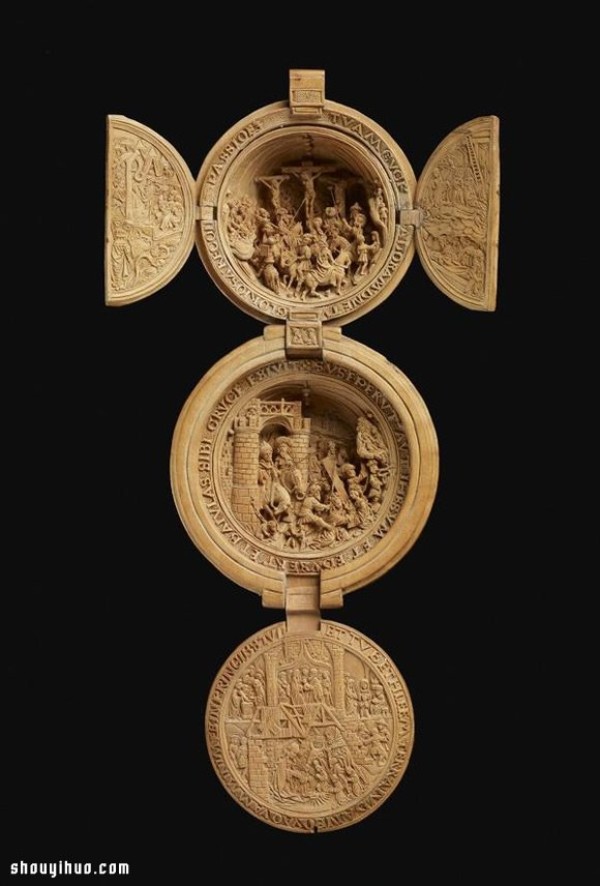 Prayer Nut 16th century European luxury edition wood carving rosary