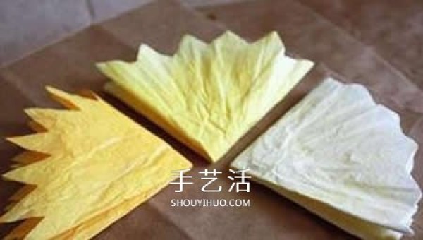 How to make rice paper peony flowers. How to make peony flowers by hand using rice paper