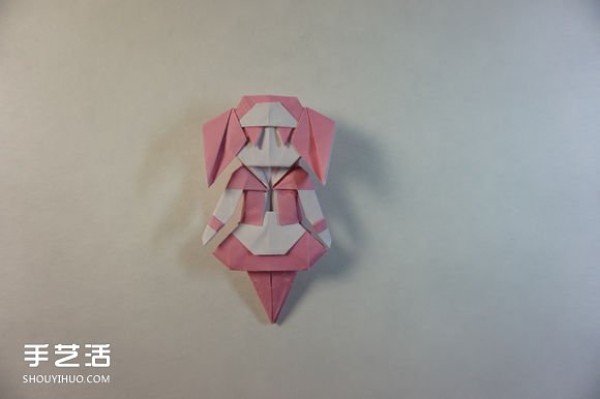 Origami Girls Step-By-Step Illustration and Complex Folding Tutorial for Girls