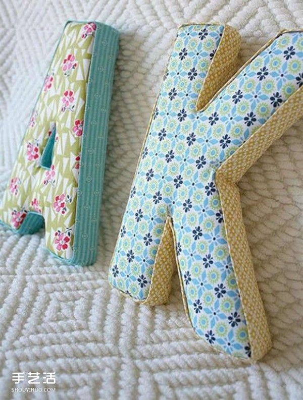 Creative alphabet pillow DIY tutorial handmade fabric English alphabet pillow