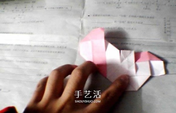 Illustrations on how to fold Valentines Day love origami with wings to make a perfect match