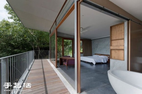 An open-plan holiday house design that embraces nature in Koh Samui Island, Thailand