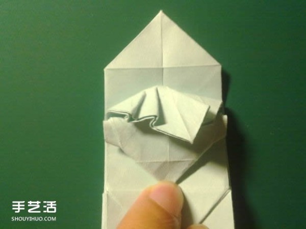 Detailed illustration of the folding process of Hatsune Miku origami