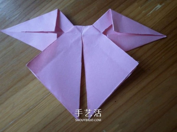 Easy to learn origami bow, square paper folding bow