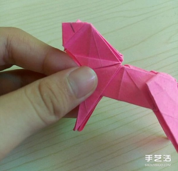 Hideo Komatsus Horse Origami Illustration, a Super Detailed Three-dimensional Horse Origami Tutorial